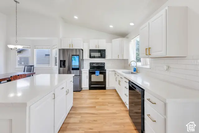4613 E Bridleway Rd, Eagle Mountain, UT 84005 - #3