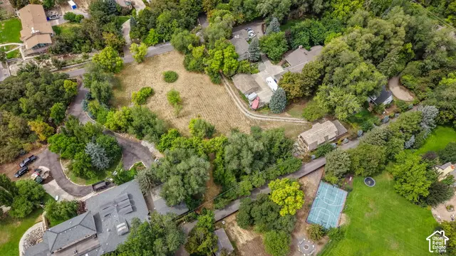 6275 S Oles Ln, Holladay, UT 84121 - #2
