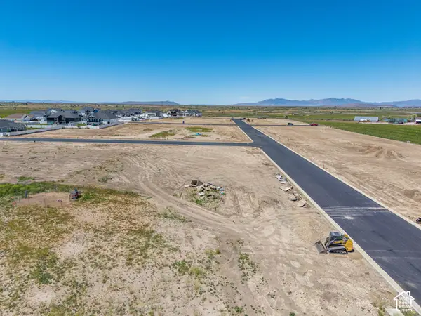 3170 S 5175 W #204, Hooper, UT 84315