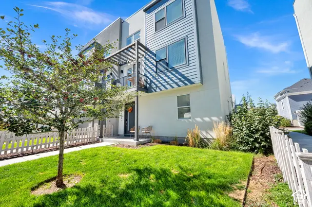6384 W Birch Run Rd, South Jordan, UT 84009 - #2