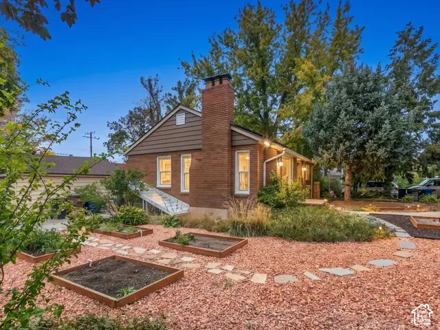 2300 S 2100 E, Salt Lake City, UT 84109 - #2