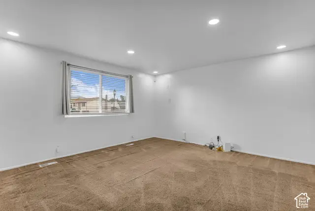 8867 S New Castle Rd W, West Jordan, UT 84088 - #2
