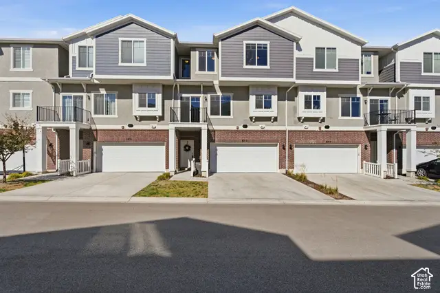 4212 W Bison Park Ct, Riverton, UT 84096 - #3