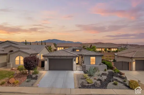 140 Peridot Dr, Washington, UT 84780