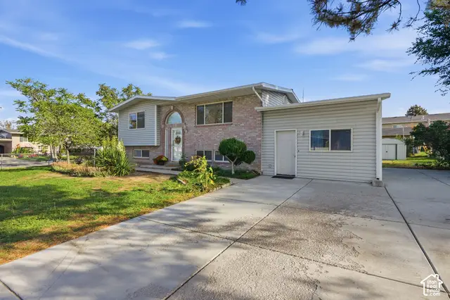 1127 E Electra Ln S, Sandy, UT 84094 - #3