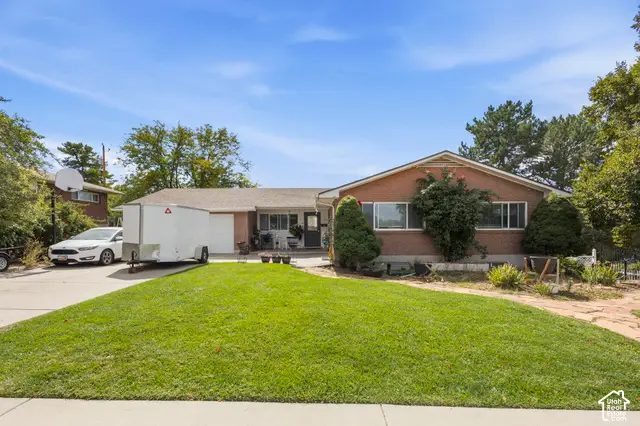 749 W Sunny Ln, Orem, UT 84058 - #2