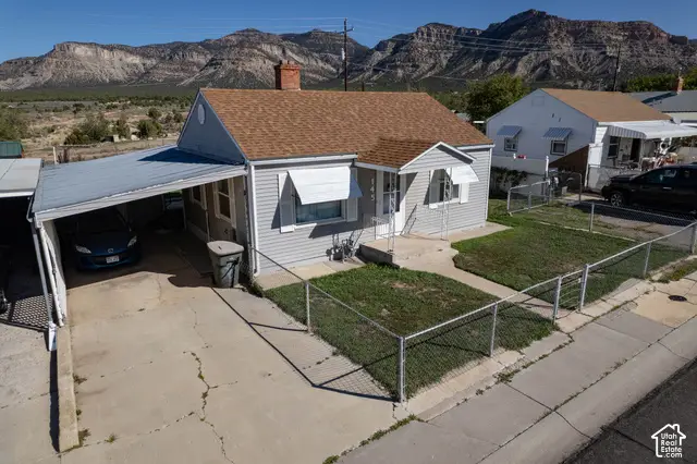 145 Denver Ave, East Carbon, UT 84520 - #1
