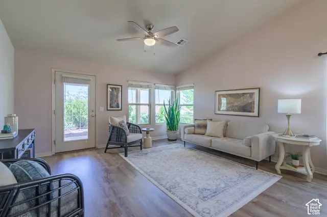 4362 S Sherwood Dr, Saint George, UT 84790 - #2