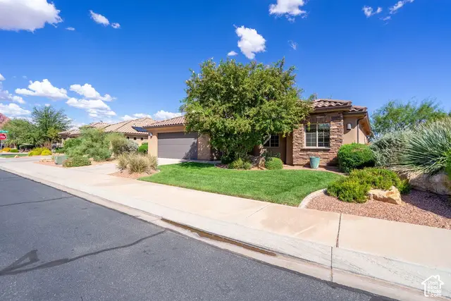 382 E Desert Ln, Ivins, UT 84738 - #3
