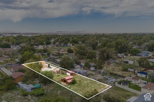 1073 S Navajo St W, Salt Lake City, UT 84104 - #3