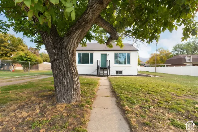 165 S 100 E, Kaysville, UT 84037 - #1