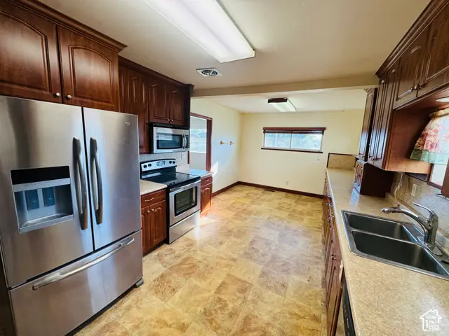 2798 S Hwy 10, Price, UT 84501 - #2
