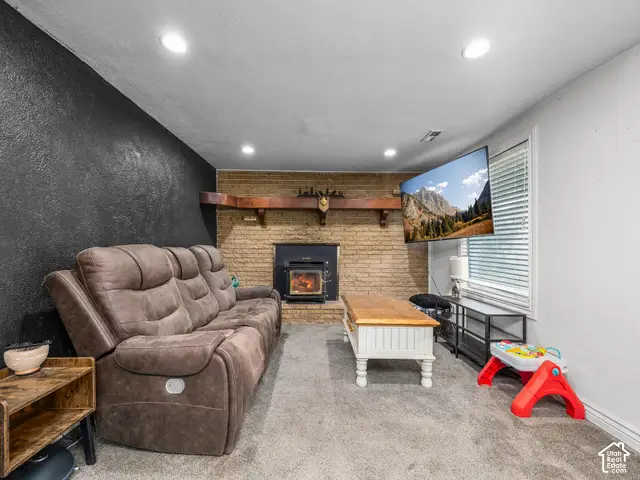 486 E 1000 S, Springville, UT 84663 - #3