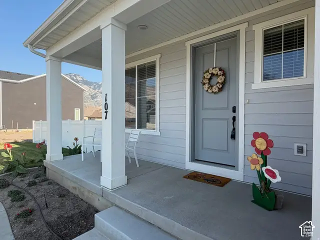 107 E Montgomery N, North Ogden, UT 84414 - #2