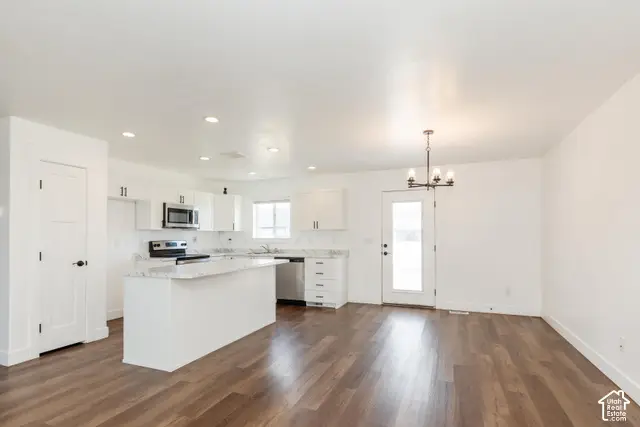 1566 E 650 S, Hyrum, UT 84319 - #2