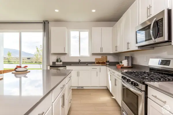 1876 N August Beauty Ln #3226, Saratoga Springs, UT 84045