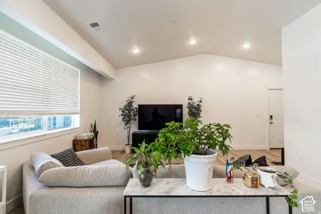 475 W 60 S #L304, Providence, UT 84332 - #2