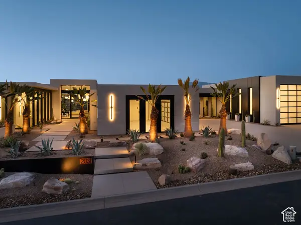 2031 E Pinnacle Dr, St. George, UT 84790