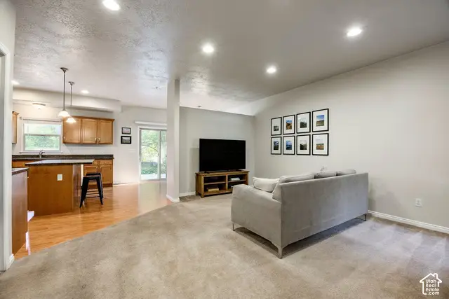 4585 S Red Sage Ct, Salt Lake City, UT 84107 - #2