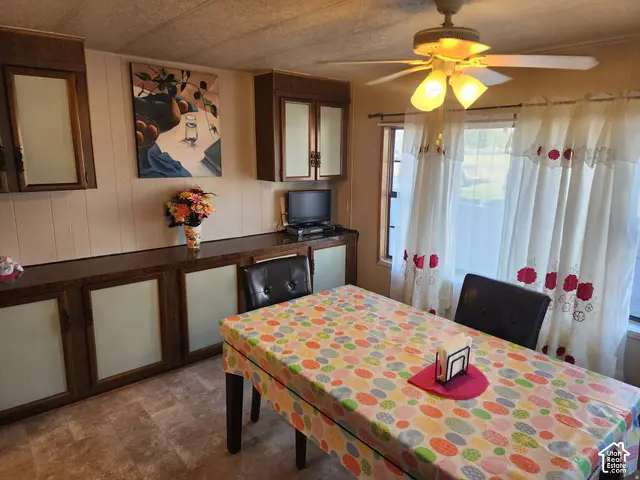 1726 W Norman Dr S, West Valley City, UT 84119 - #2