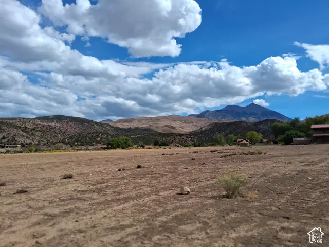 55 S Abbey Rd #1, Moab, UT 84532 - #3