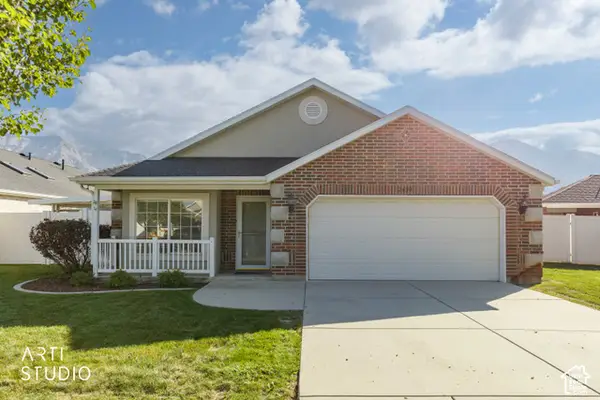 2490 N Dorchester Ave, Harrisville, UT 84414