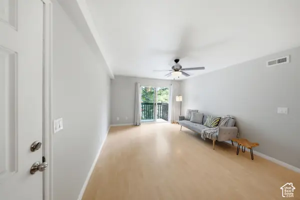 5770 S 900 E #12, Murray, UT 84121