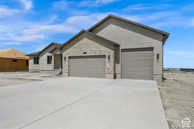 633 E Shelly Ln, Grantsville, UT 84029 - #2