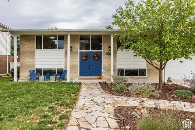6521 S Vinecrest Dr, Salt Lake City, UT 84121 - #2