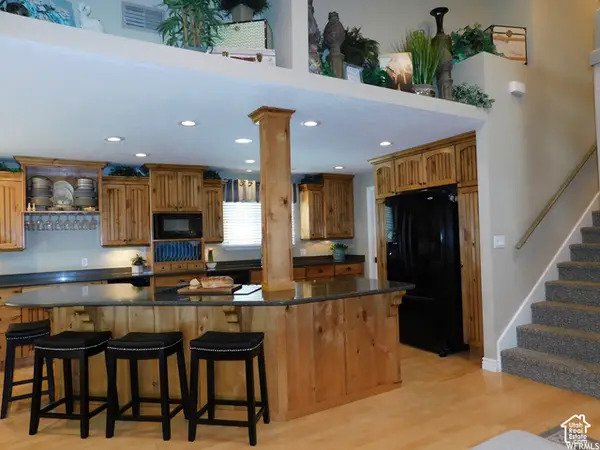 46 White Barn Dr, Pleasant View, UT 84414