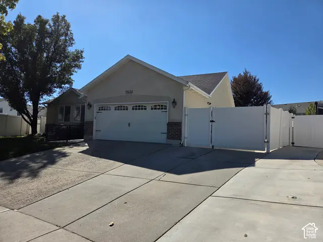7632 S Park Village Dr, West Jordan, UT 84081 - #2