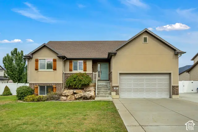 182 W Hancock Cir, North Ogden, UT 84404 - #1