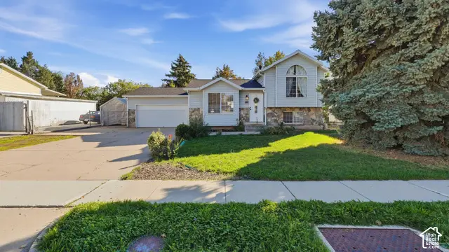 102 E 1150 N, Layton, UT 84041 - #1