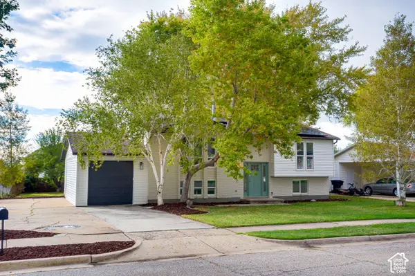 2111 N 900 W, Clinton, UT 84015