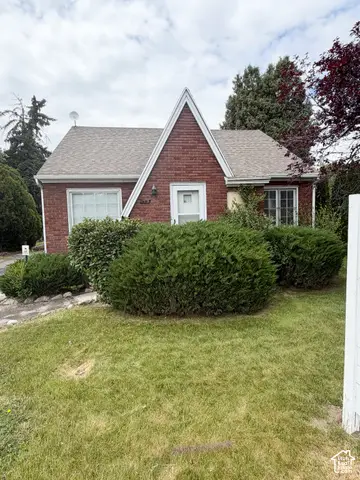 4910 S 900 E, Murray, UT 84117