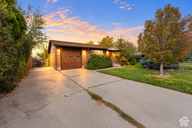 5698 S Mirkwood Ln, Salt Lake City, UT 84118 - #2