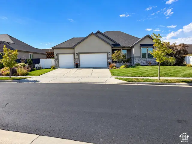 1203 W Pitchfork Rd, Murray, UT 84123 - #2