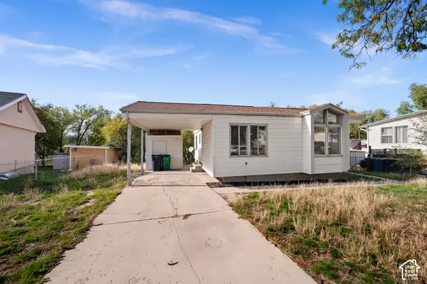 9468 S Turnpike Ln, Sandy, UT 84070