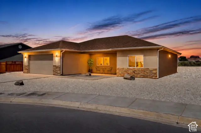 145 E North Rim Ct, Fredonia, AZ 86022 - #2