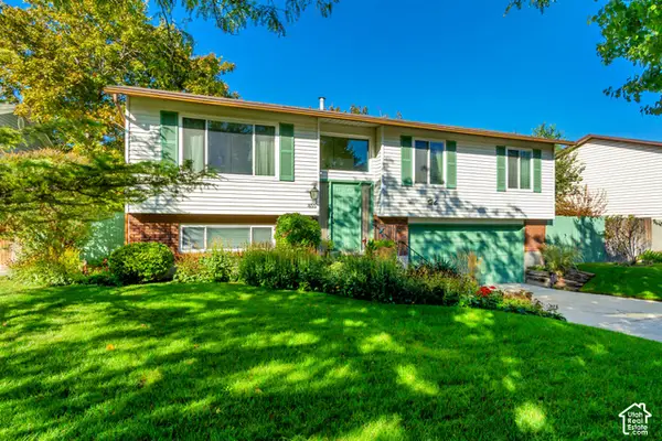 855 N Star Crest Dr, Salt Lake City, UT 84116