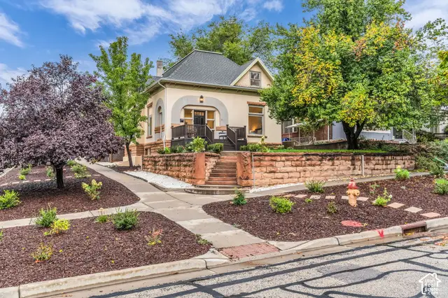 903 E 1st Ave N, Salt Lake City, UT 84103 - #1