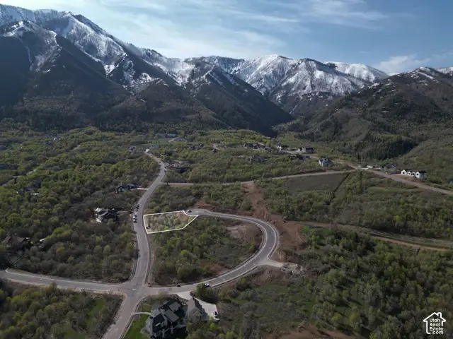 1097 S Summit Dr #213, Woodland Hills, UT 84653 - #1