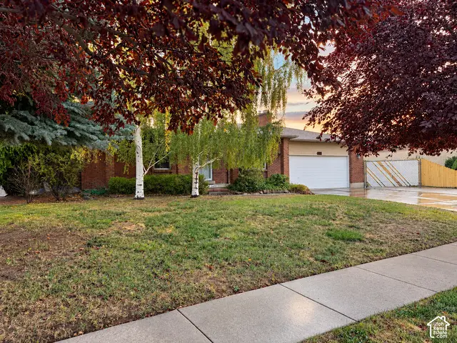 4891 Swasey Cir, Taylorsville, UT 84129 - #2