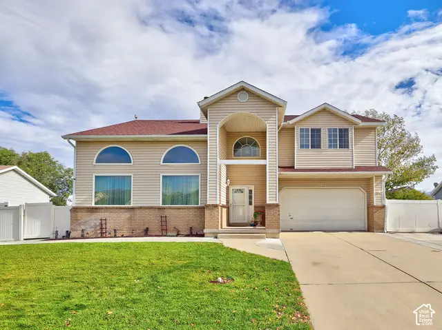 8713 S Mcginnis Ln W, West Jordan, UT 84081 - #2