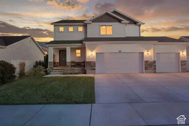 227 W Braeburn Ln, Santaquin, UT 84655 - #1