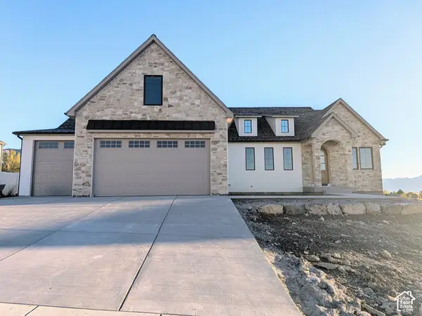 870 E 410 N, Hyde Park, UT 84318