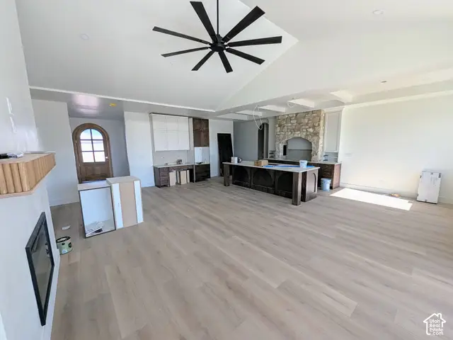 870 E 410 N, Hyde Park, UT 84318 - #2