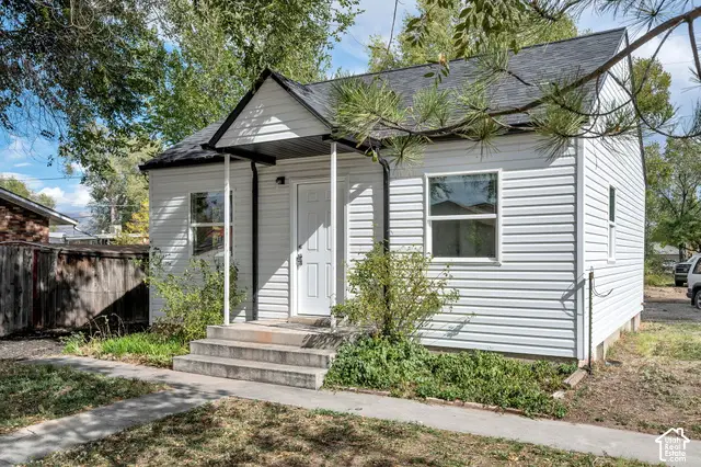 1541 S Navajo St, Salt Lake City, UT 84104 - #2