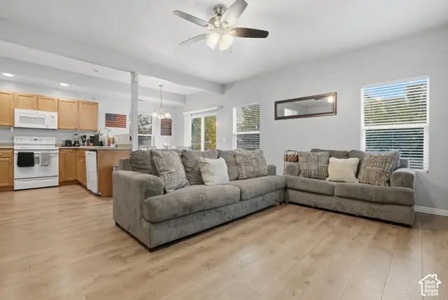 6824 W Tupelo Ln, West Jordan, UT 84081 - #2
