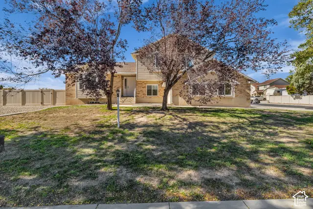 10394 S Cherry Grove Way, South Jordan, UT 84095 - #3